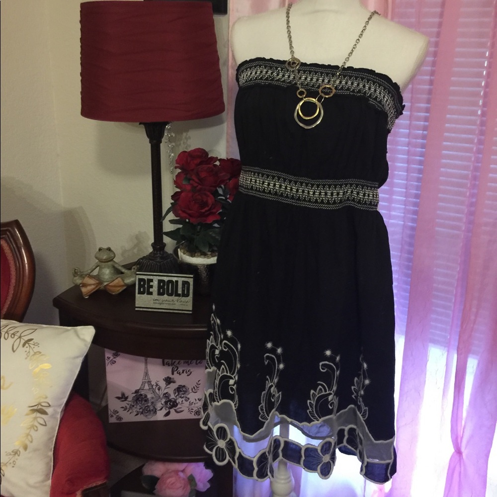 Strapless Sundress with Flower Detail